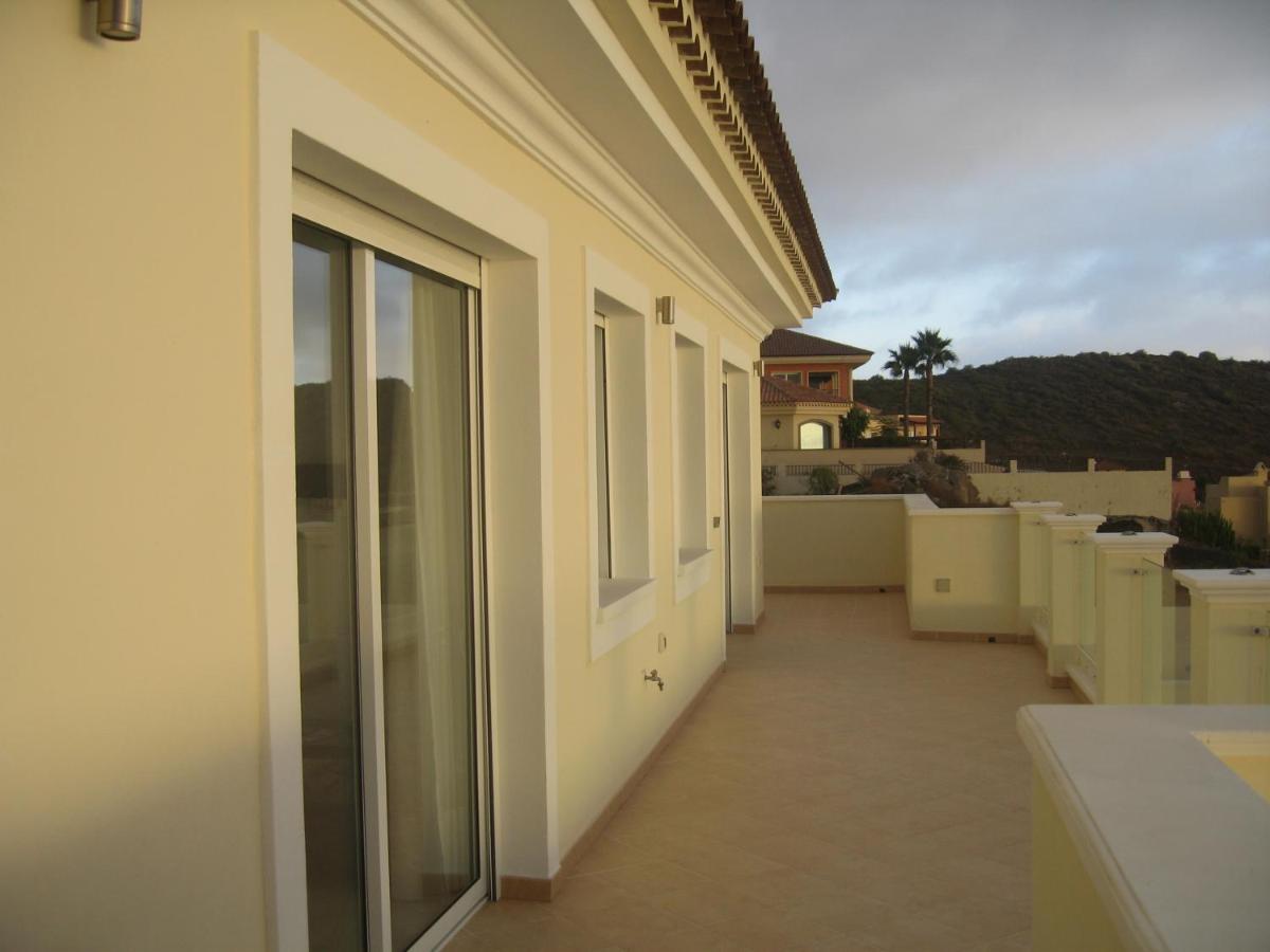 Villa Juliana Costa Adeje  Bagian luar foto