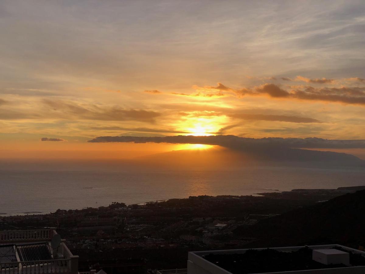 Villa Juliana Costa Adeje  Bagian luar foto